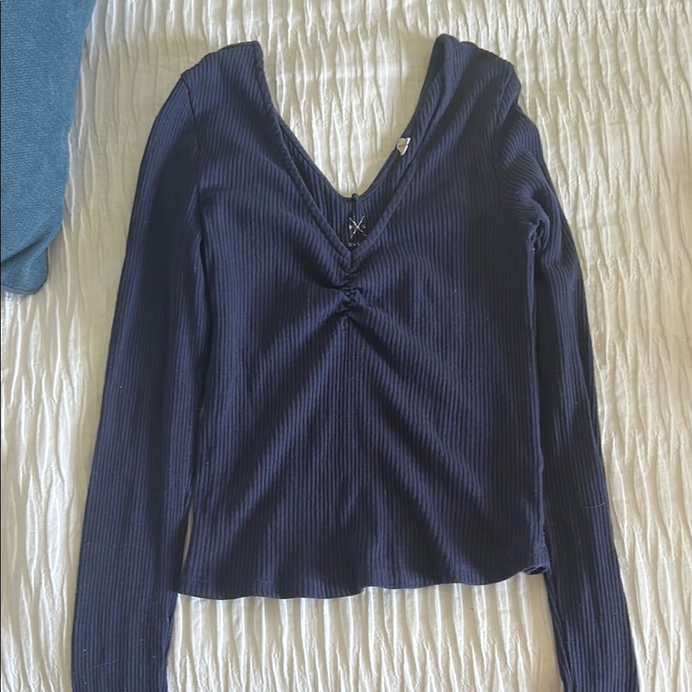 PacSun Blue Fitted Ruched Long Sleeve Blouse